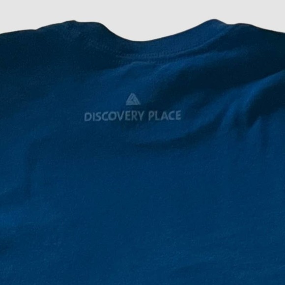 Discovery Place Leonardo Da Vinci Vitruvian Man T-shirt Blue, EUC-Size Small - Picture 5 of 5